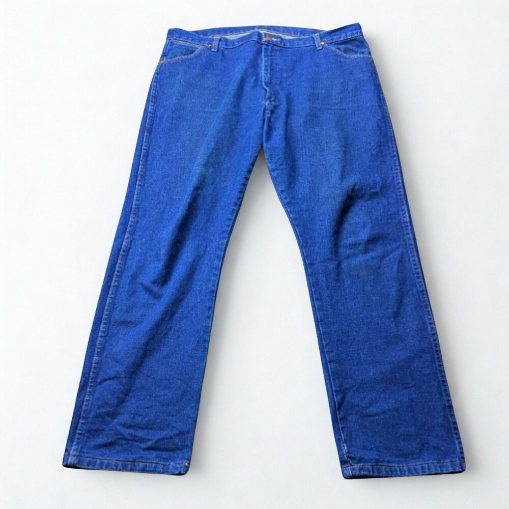 Wrangler Mens Jeans 43x31 (42x32 tag) Blue Straight Leg Classic Fit Denim